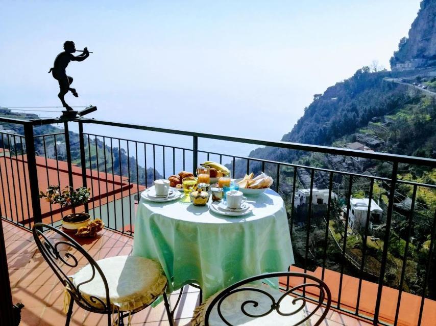 Domus Gaia Bed & Breakfast Amalfi Luaran gambar
